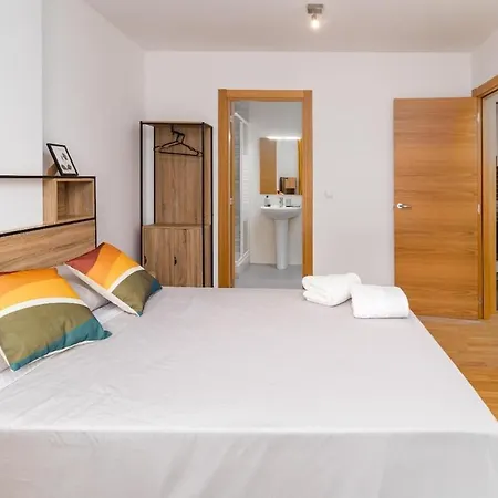 아파트 Piso Diseno Con Piscina Y Garaje *