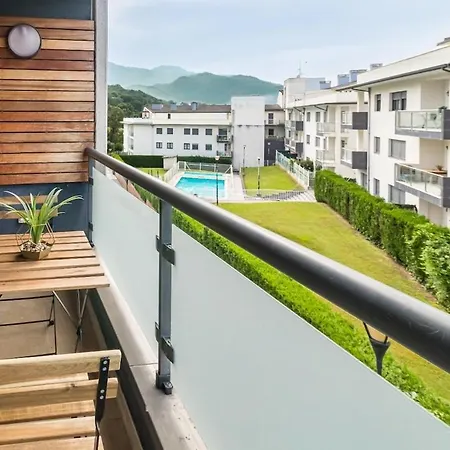 דירה Piso Diseno Con Piscina Y Garaje