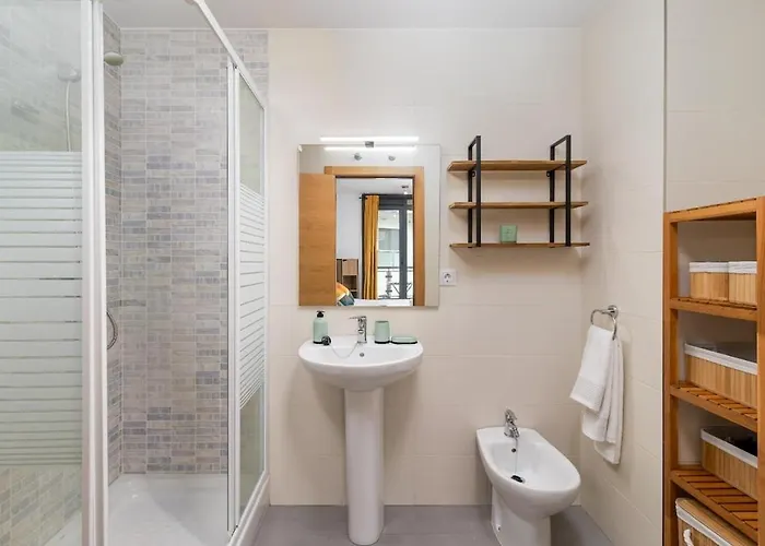 Piso Diseno Con Piscina Y Garaje *